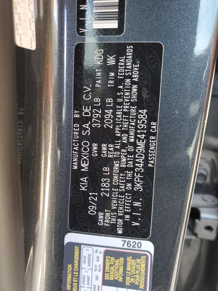 2021 Kia Forte - Image 13