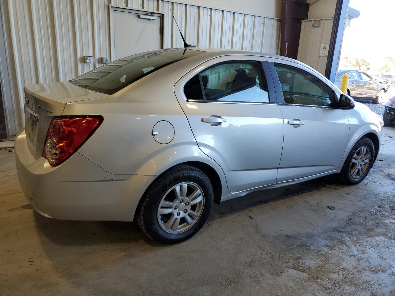 2013 Chevrolet Sonic - Image 3