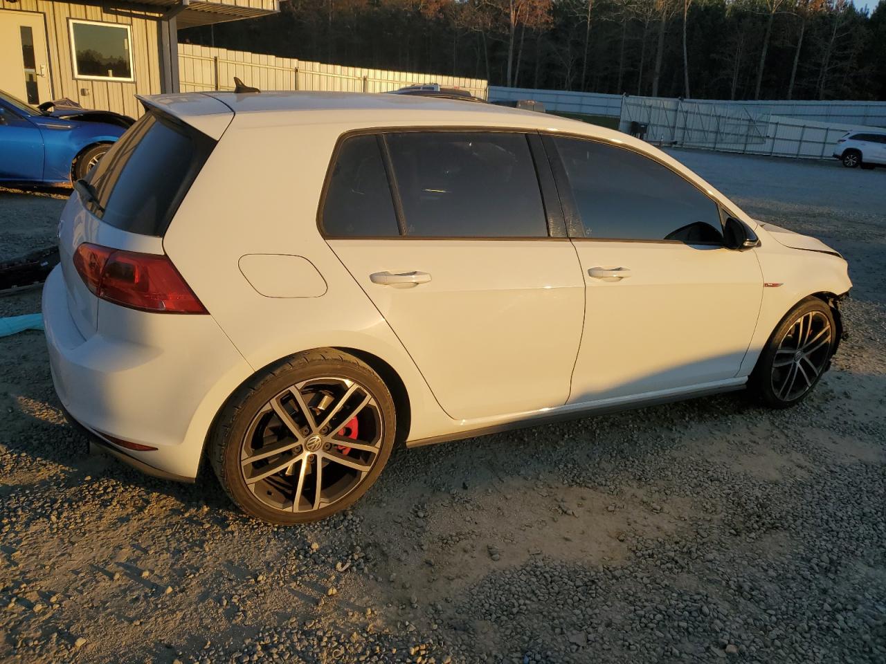 2017 Volkswagen GTI - Image 3