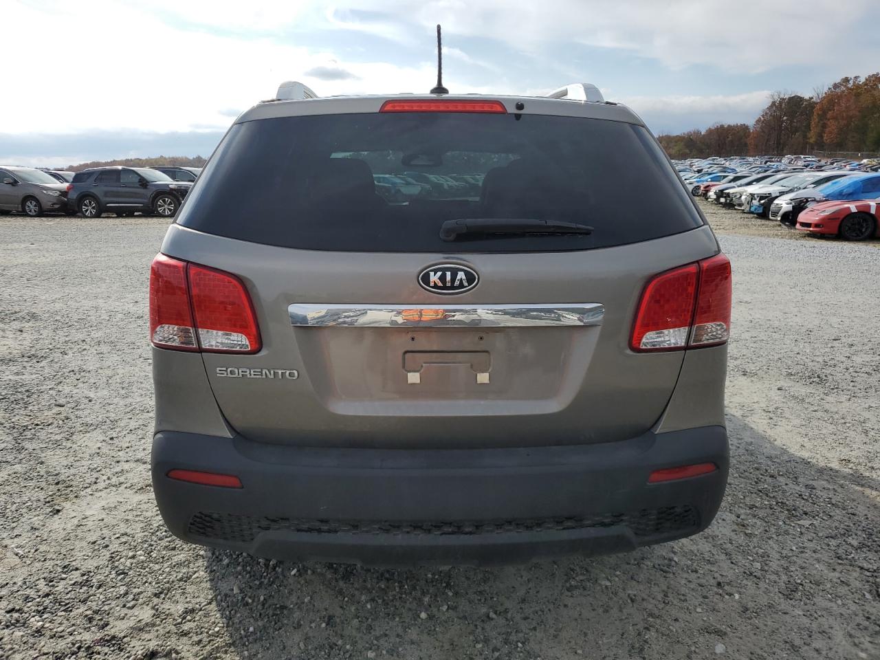 2012 Kia Sorento Base VIN: 5XYKTDA21CG296782 Lot: 82100054