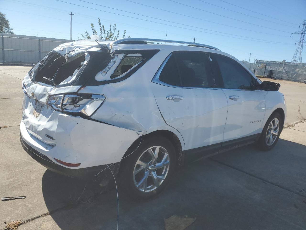 2018 Chevrolet Equinox - Image 3