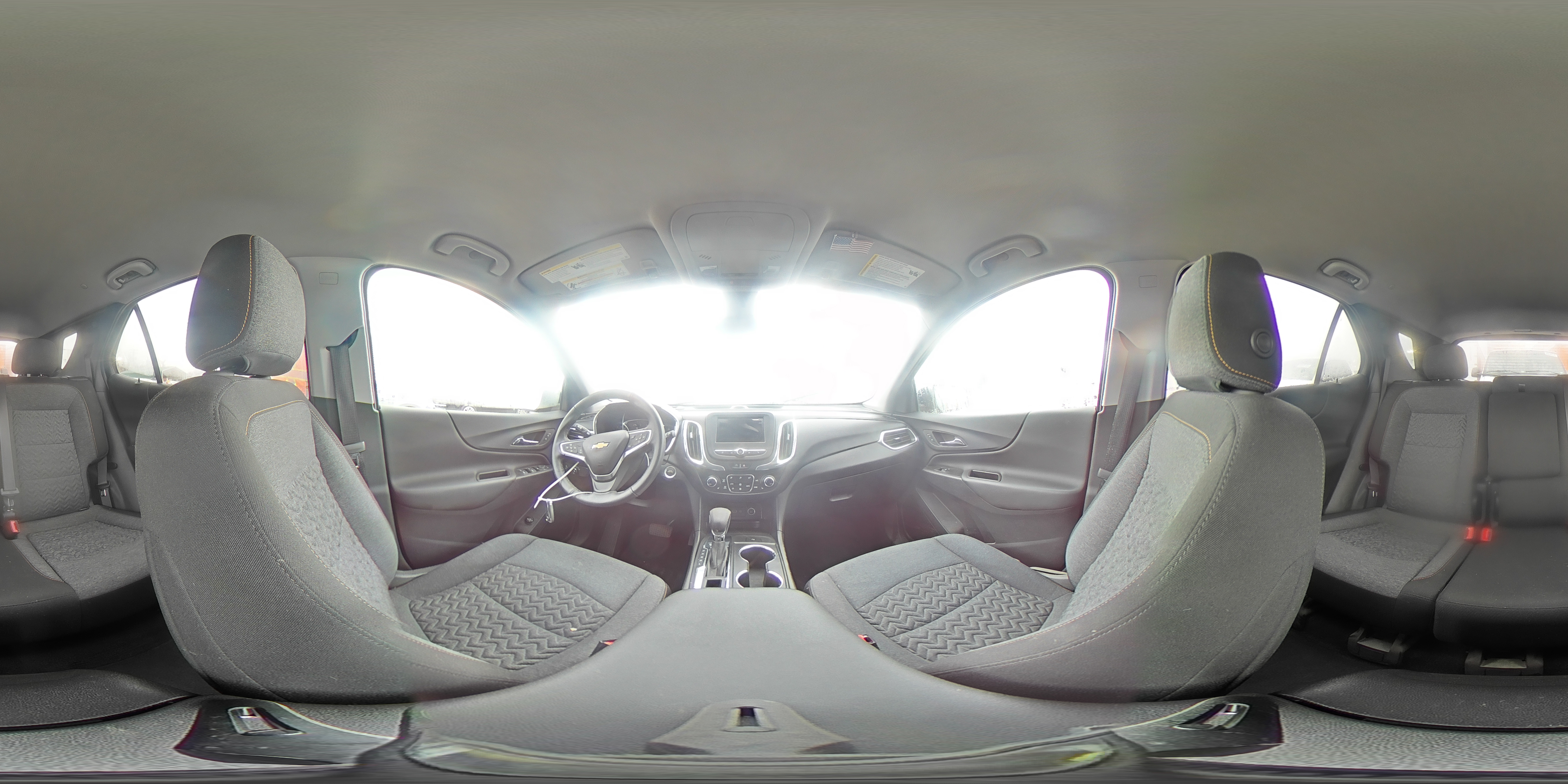 2022 Chevrolet Equinox - Image 13