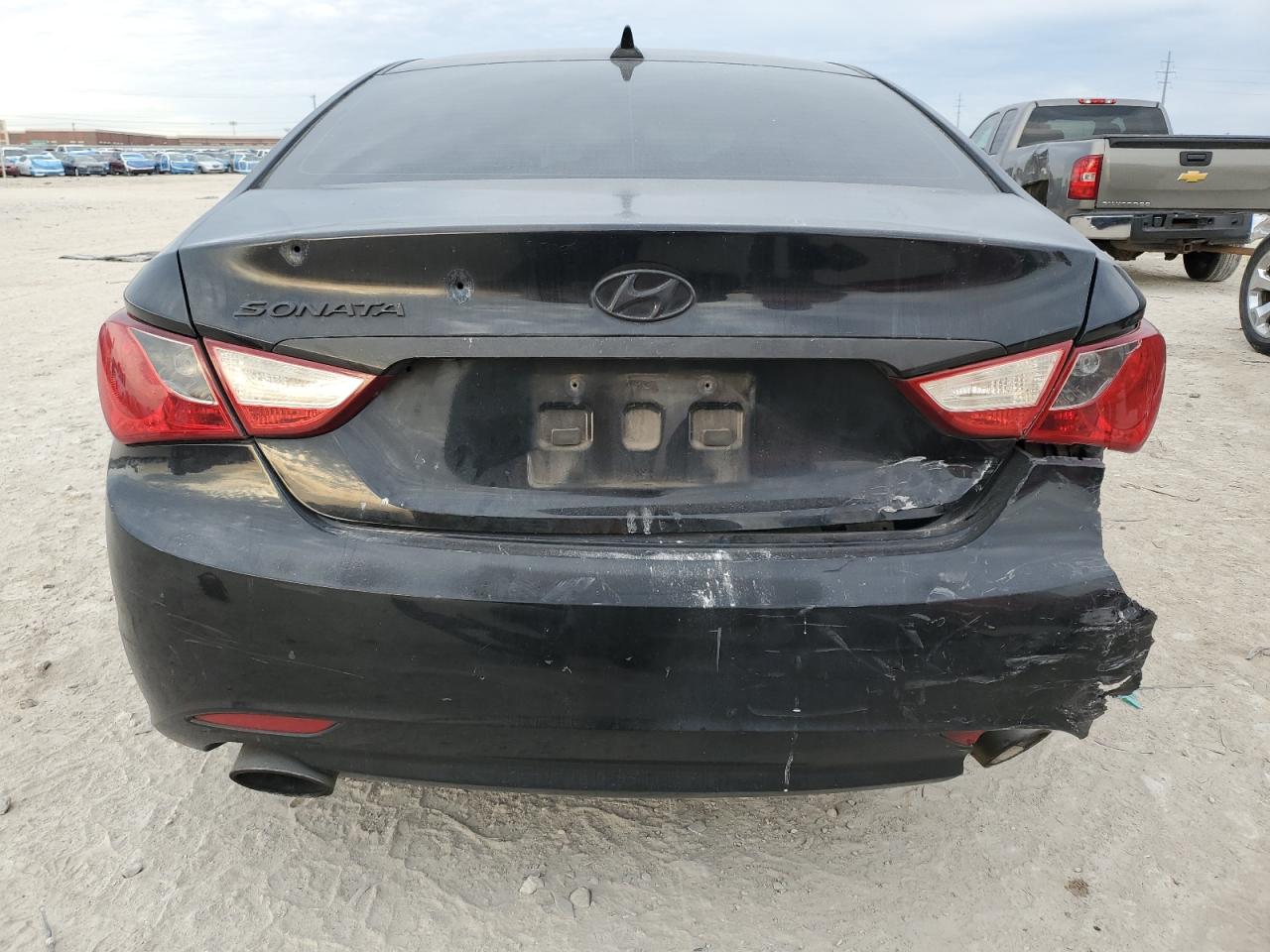 2011 Hyundai Sonata - Image 6