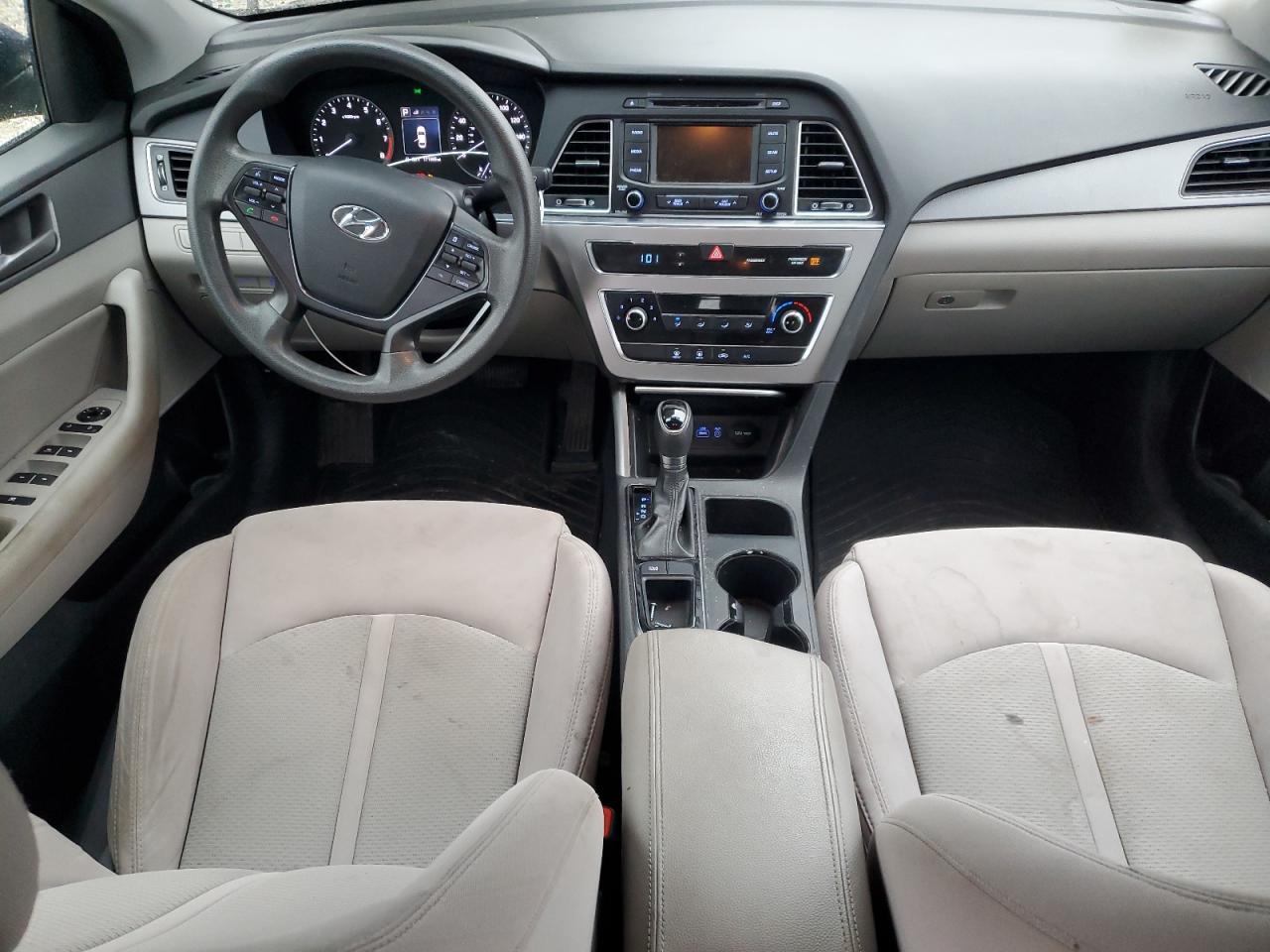 2015 Hyundai Sonata - Image 8
