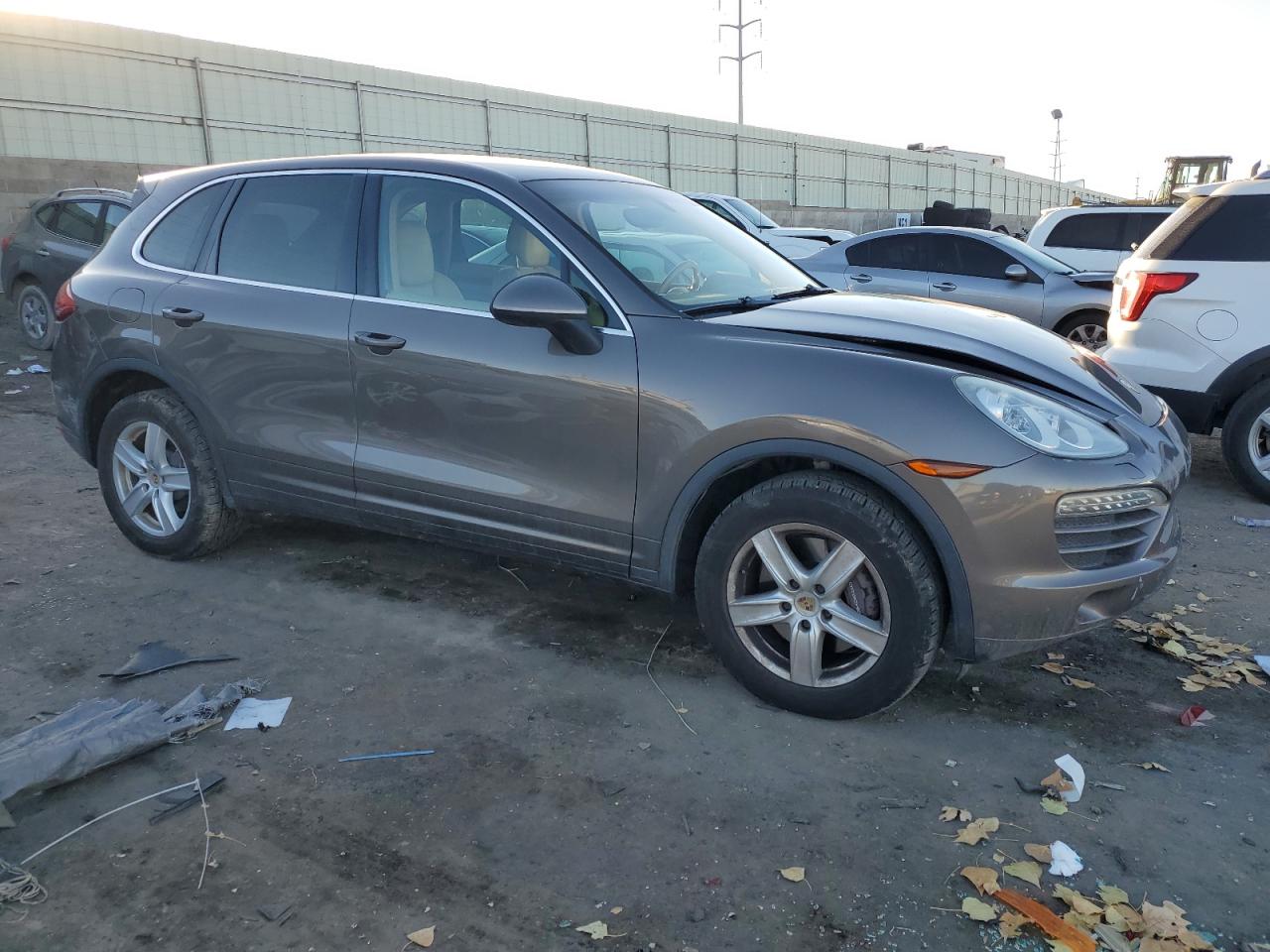 VIN WP1AA2A29ELA94798 2014 PORSCHE CAYENNE no.4