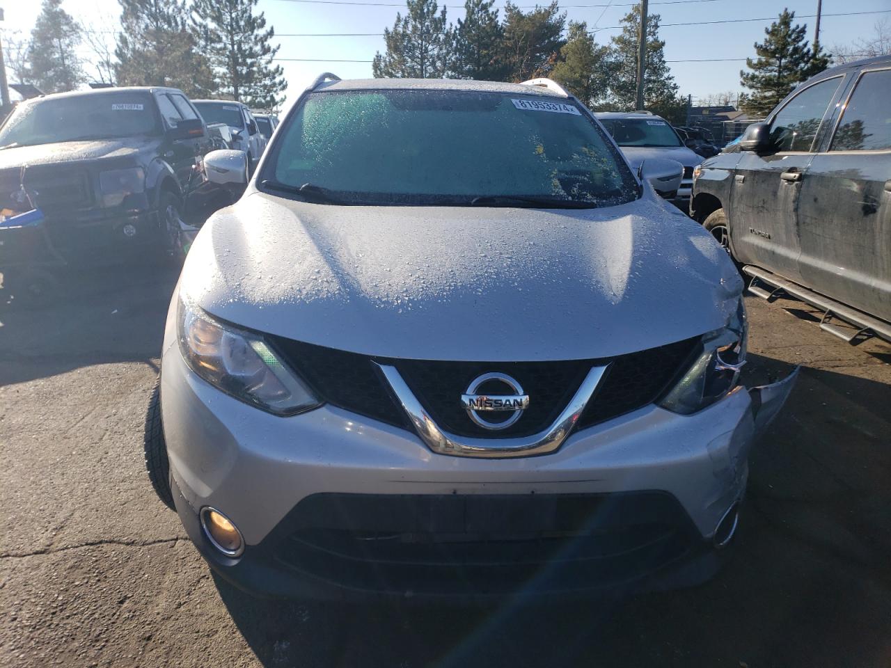 2018 Nissan Rogue - Image 5