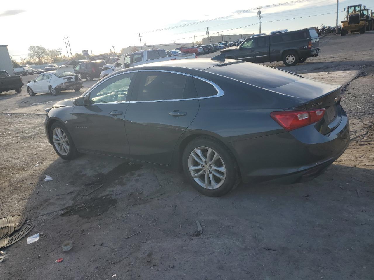 2016 Chevrolet Malibu - Image 2