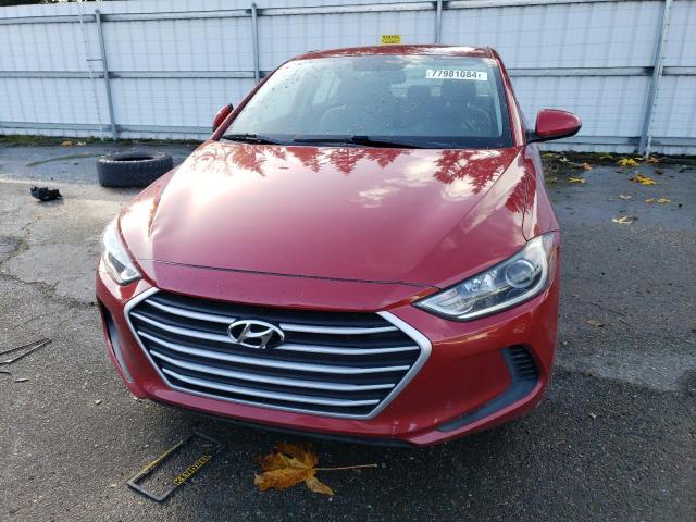  HYUNDAI ELANTRA 2017 Красный