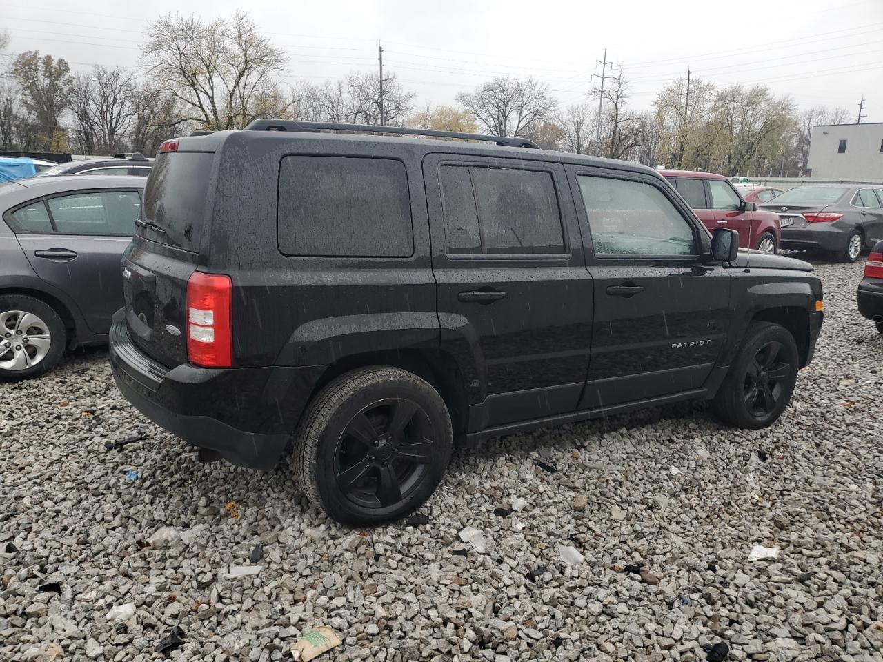 VIN 1C4NJPFB9ED893435 2014 JEEP PATRIOT no.3