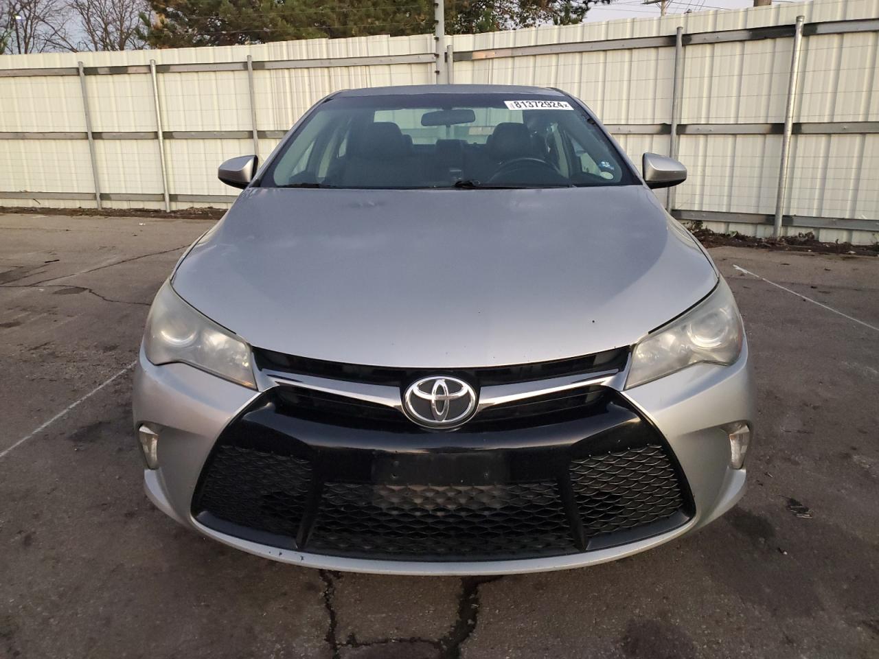 VIN 4T1BF1FK2GU203508 2016 TOYOTA CAMRY no.5