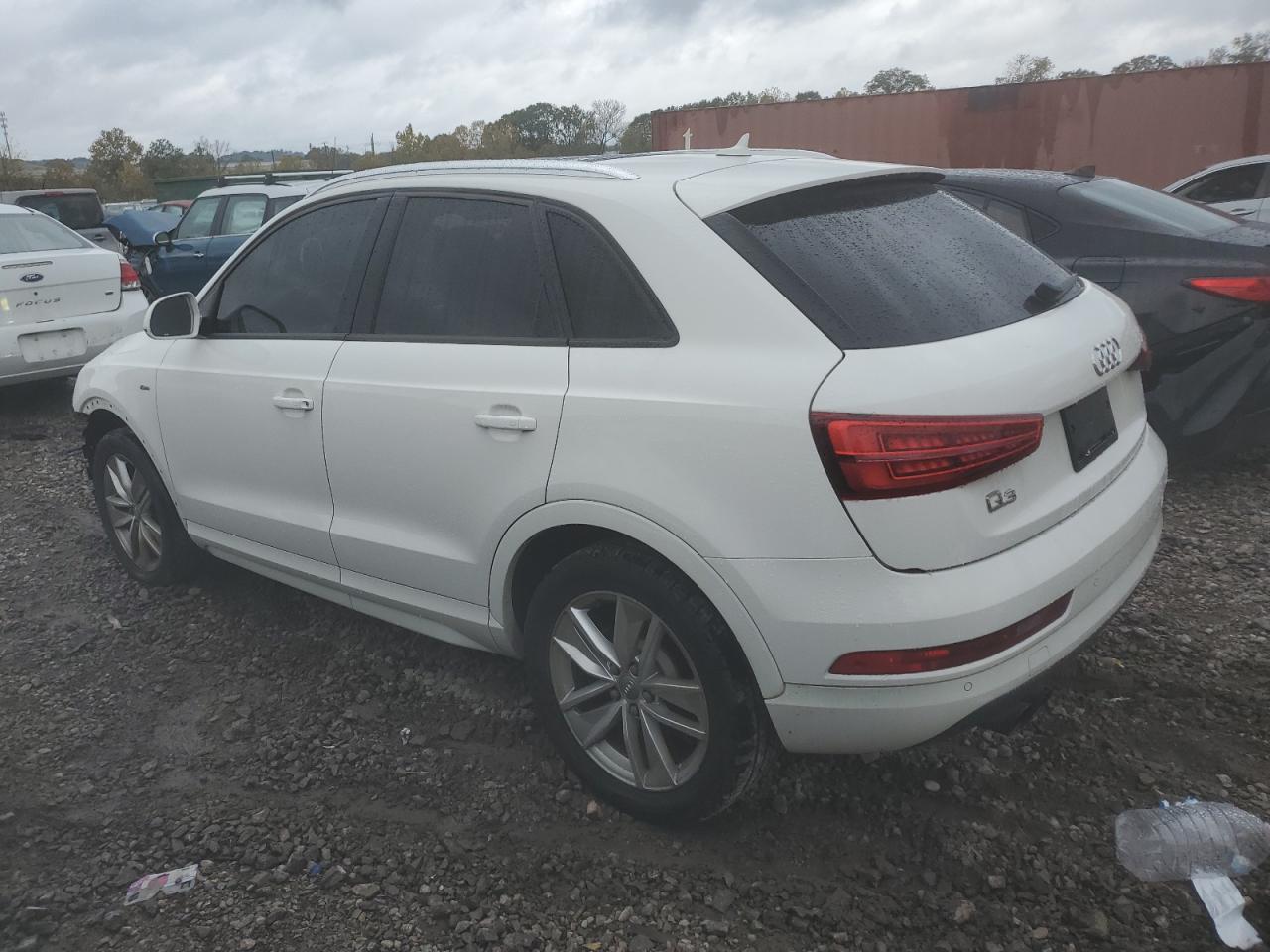 VIN WA1BCCFS1JR003135 2018 AUDI Q3 no.2