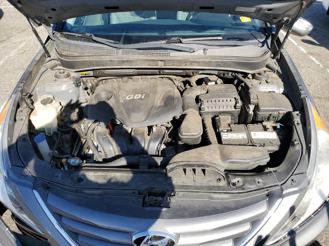 2014 Hyundai Sonata - Image 11