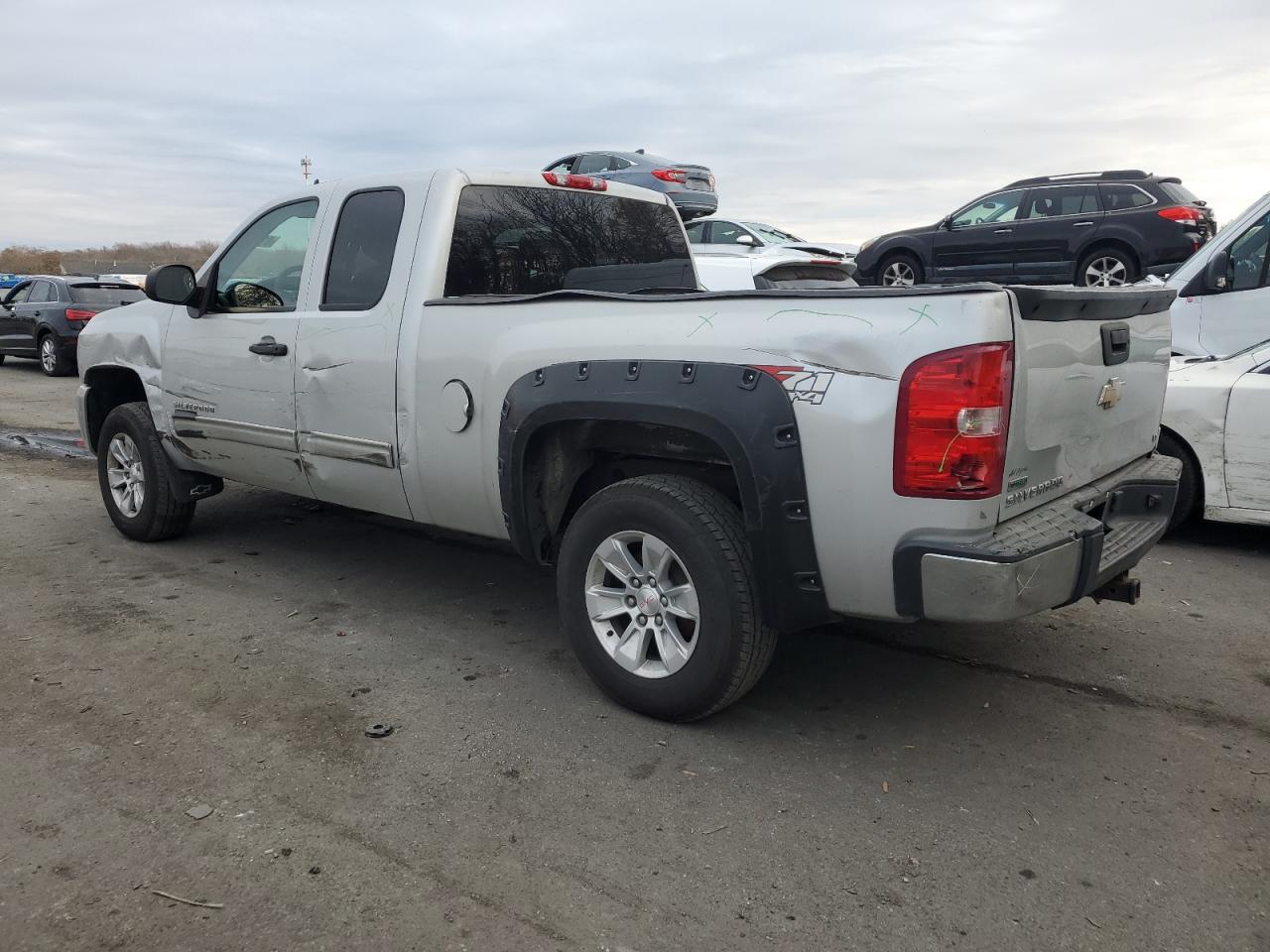 2011 Chevrolet Silverado - Image 2