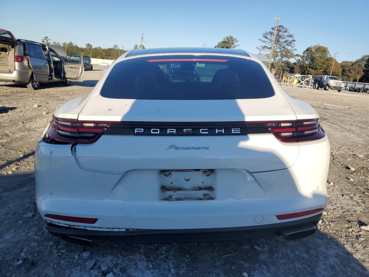 2019 Porsche Panamera - Image 6