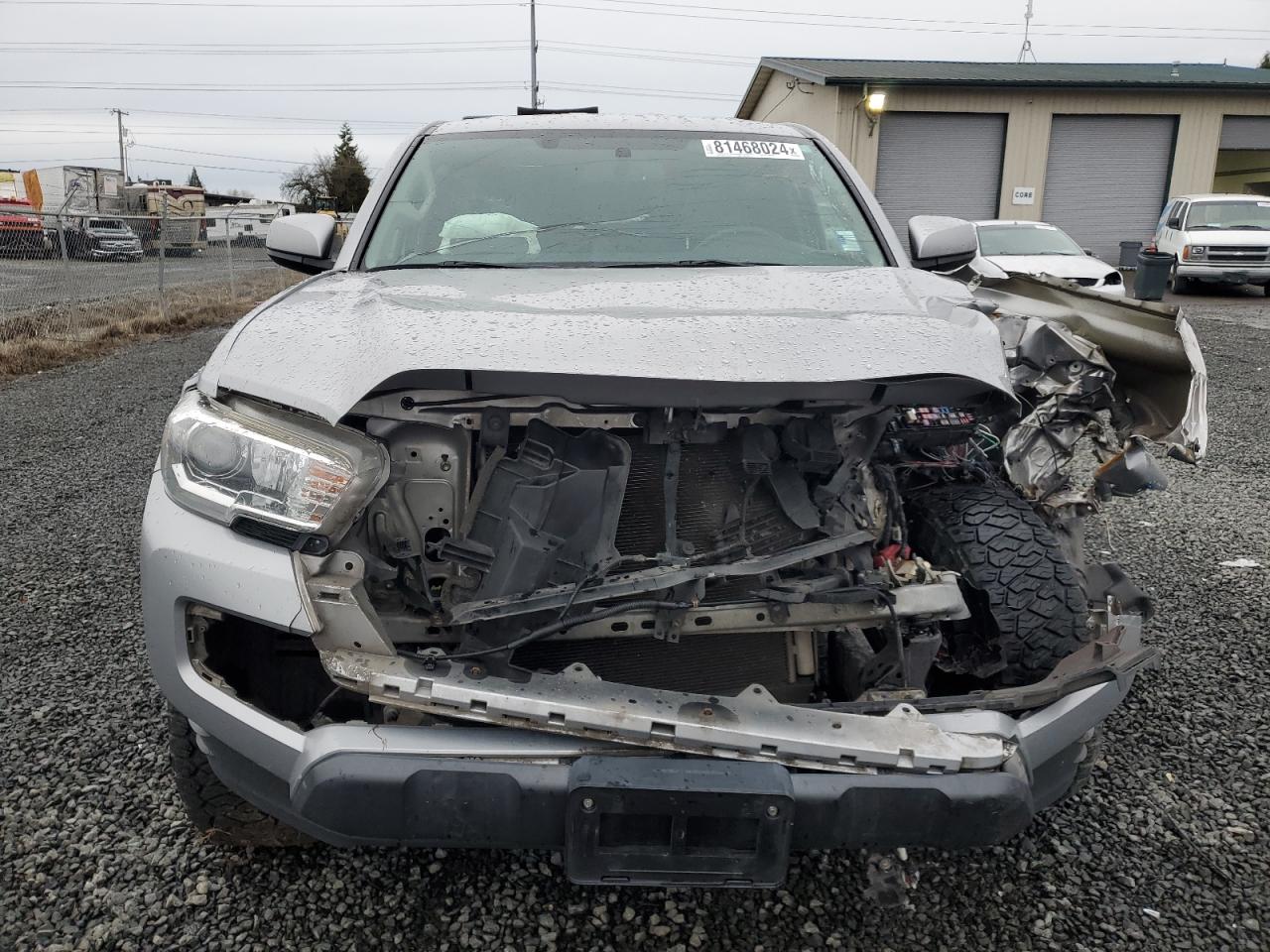 2016 Toyota Tacoma - Image 5