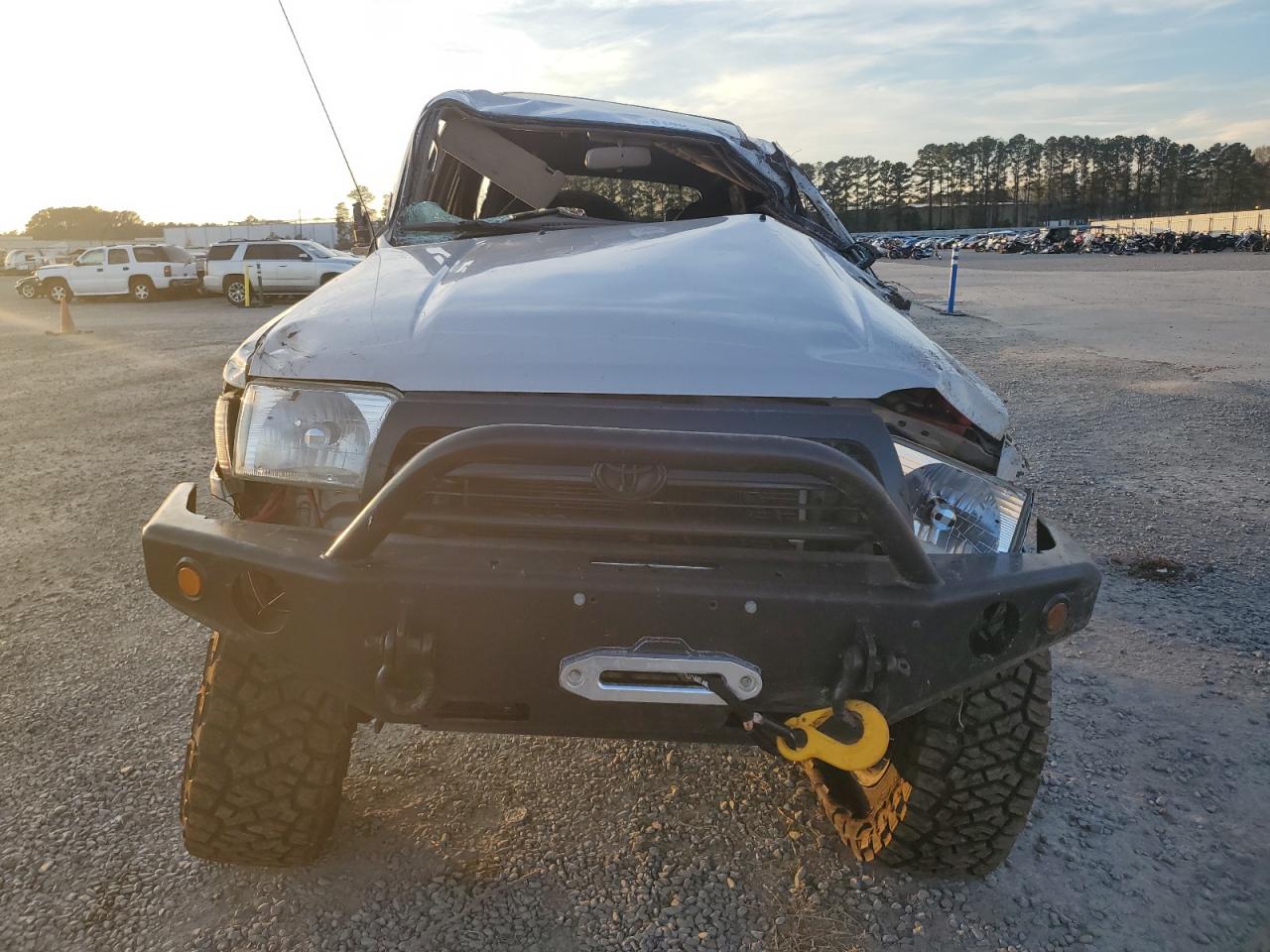 1996 Toyota 4Runner - Image 5