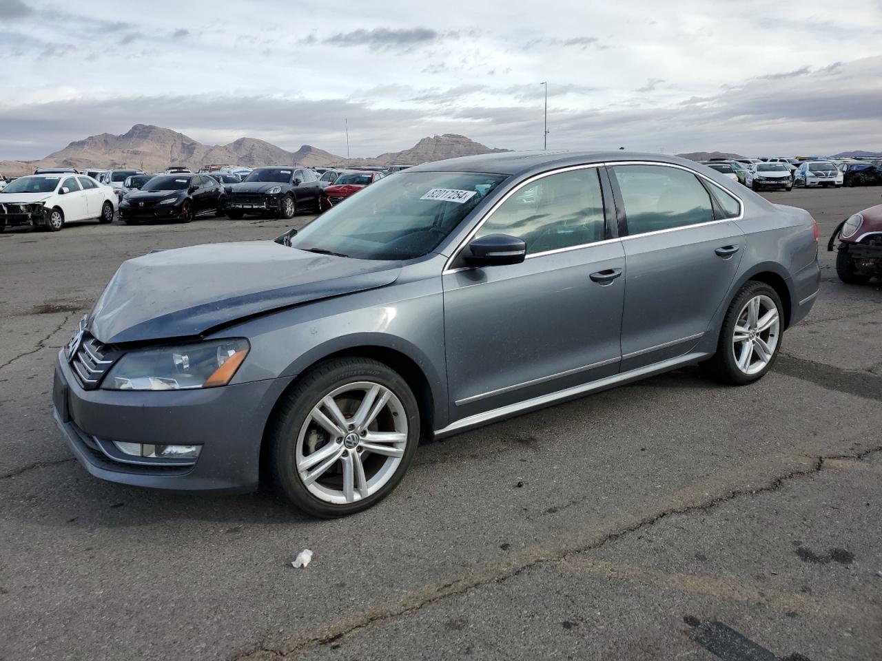 2014 Volkswagen Passat - Image 1