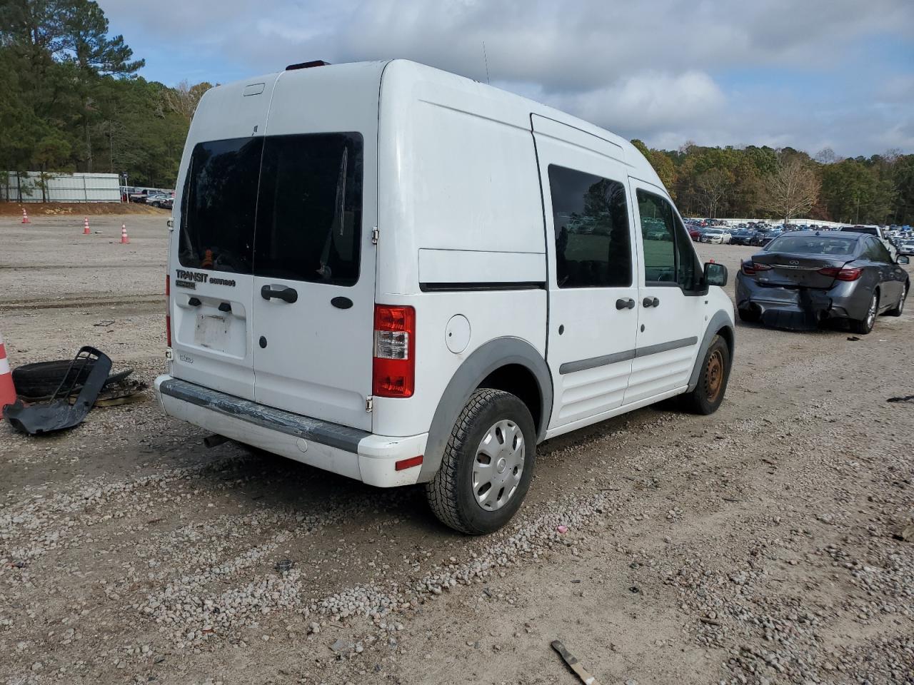 2010 Ford Transit - Image 3