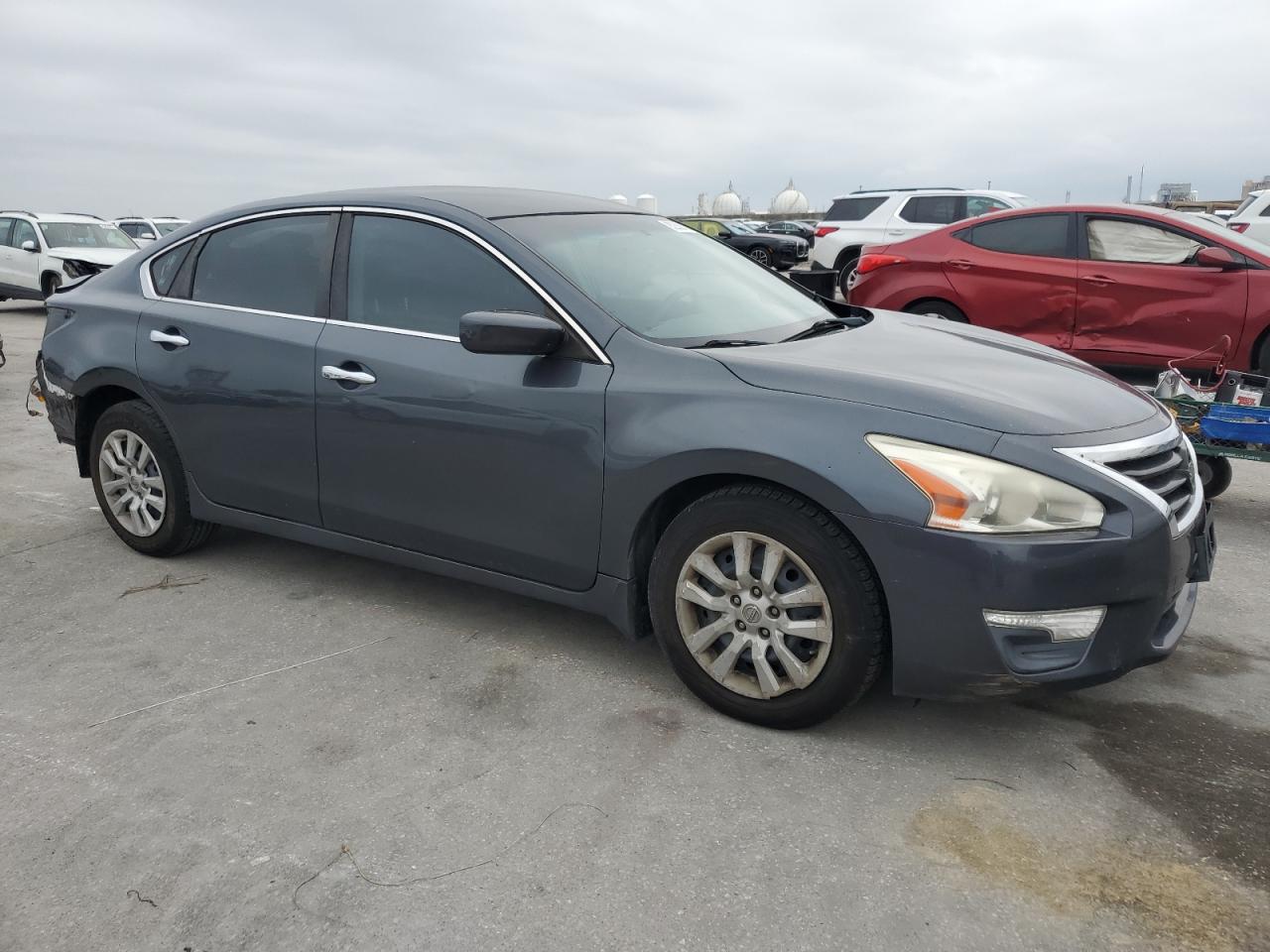 2013 Nissan Altima - Image 4