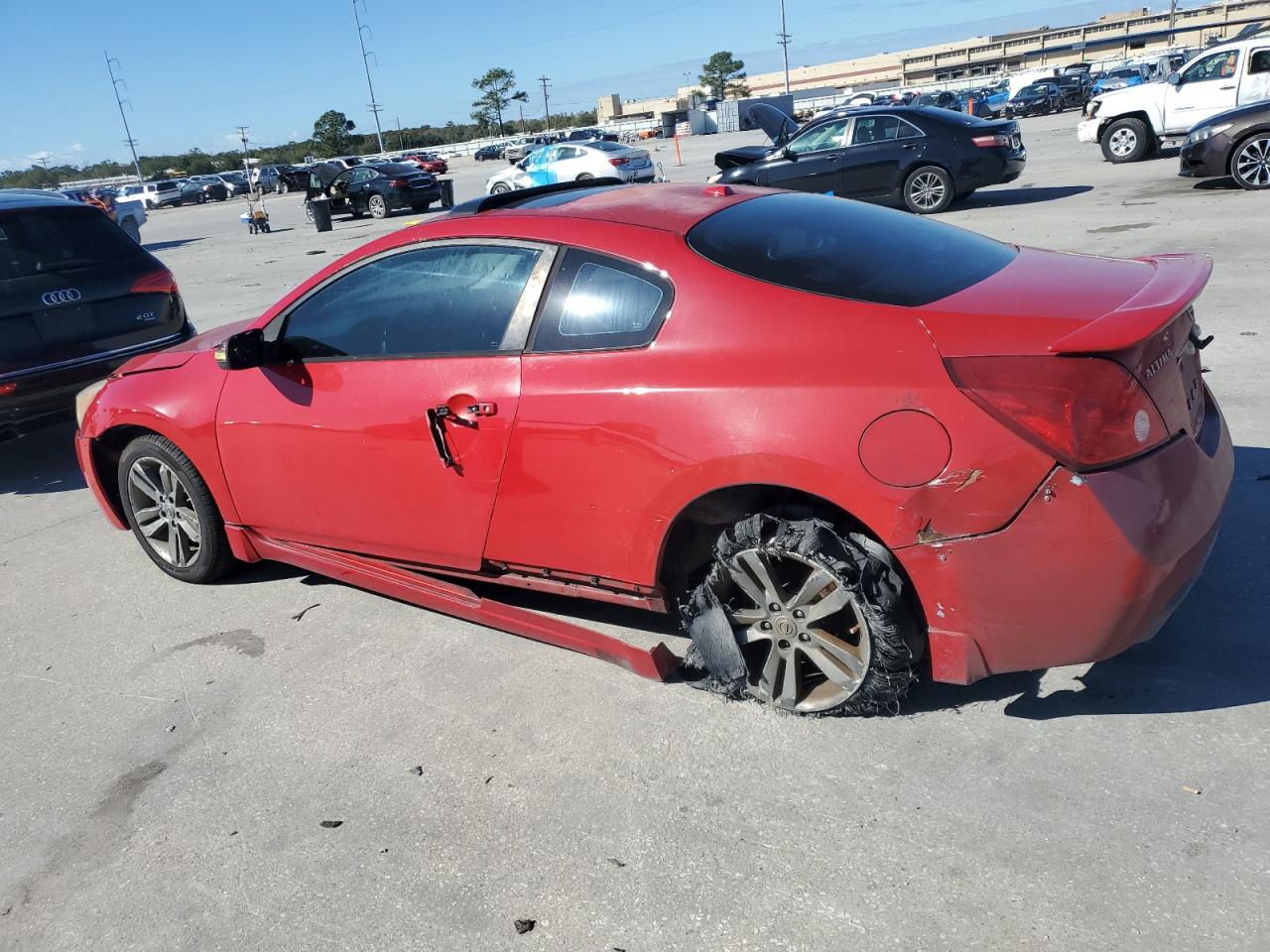 2012 Nissan Altima - Image 2