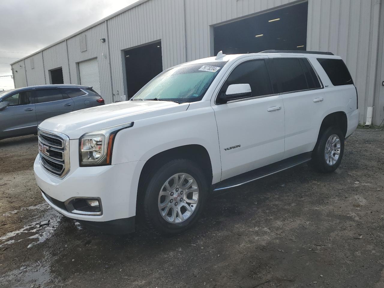 2017 GMC Yukon - Image 1