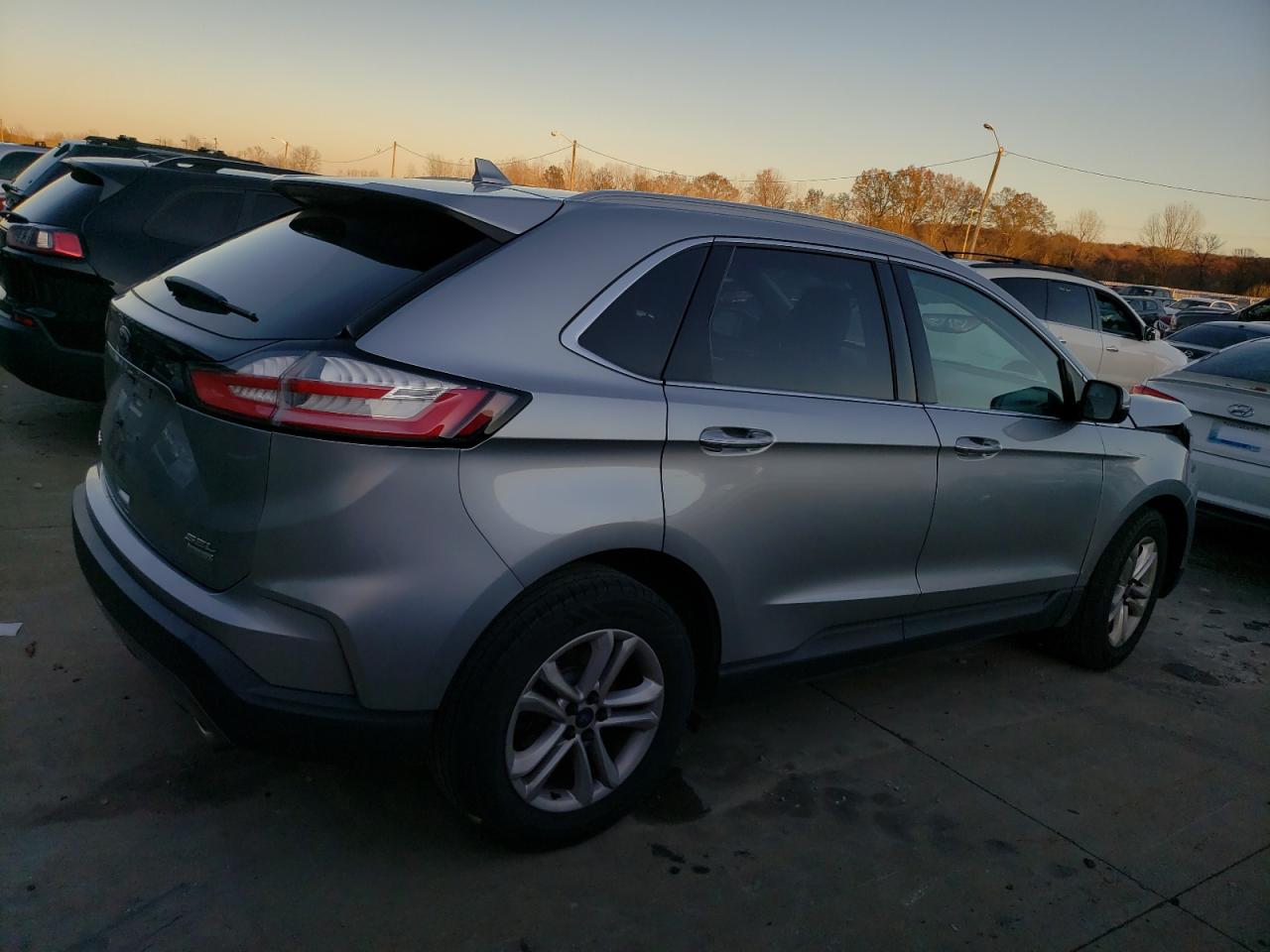 2020 Ford Edge - Image 3