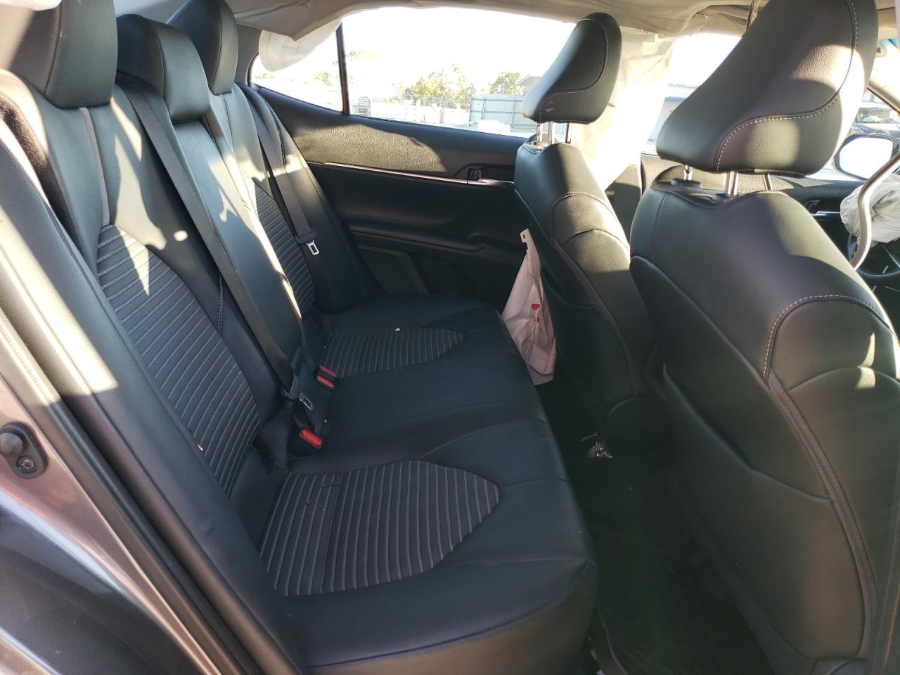 2020 Toyota Camry - Image 10