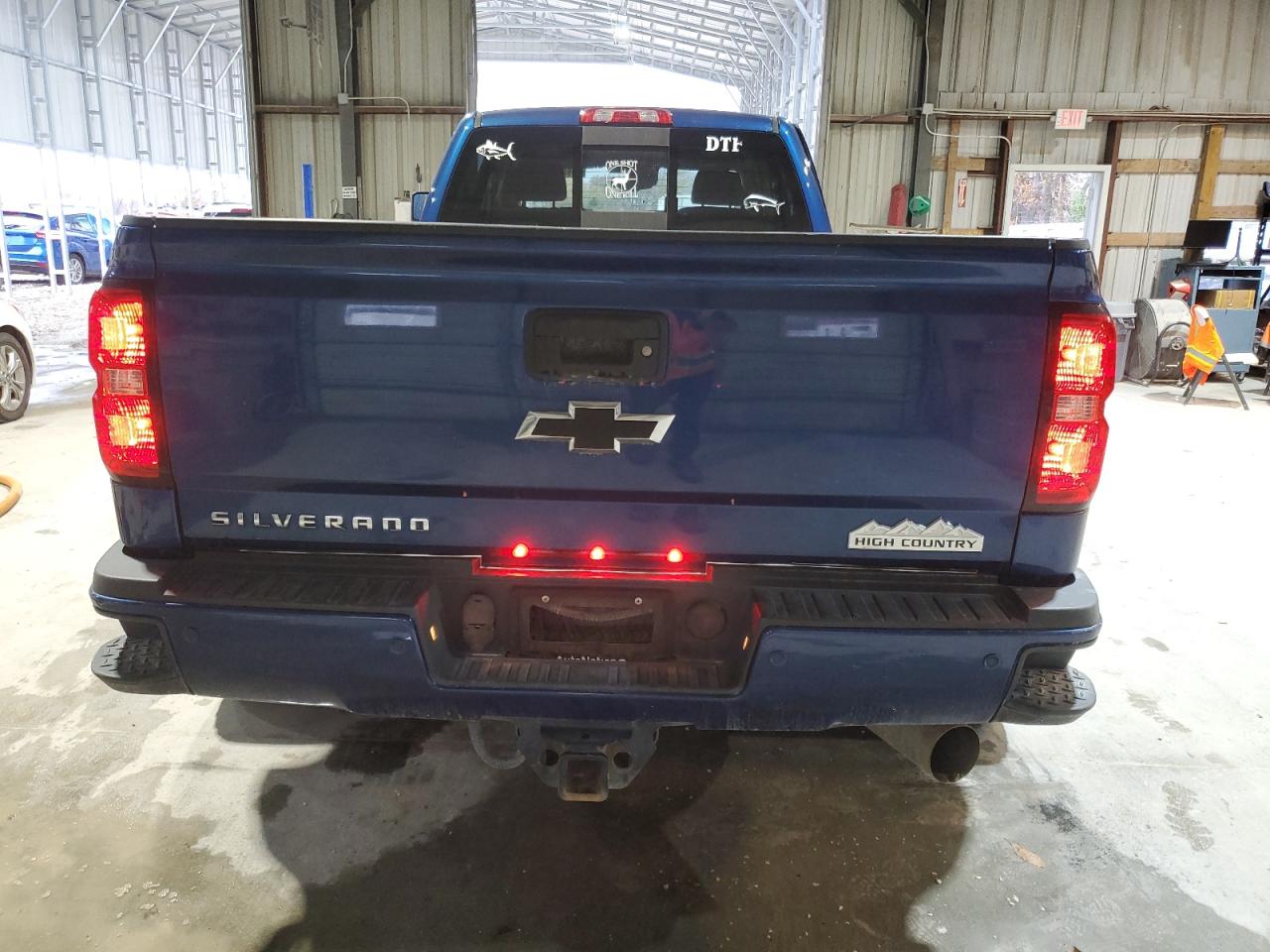 2018 Chevrolet Silverado - Image 6