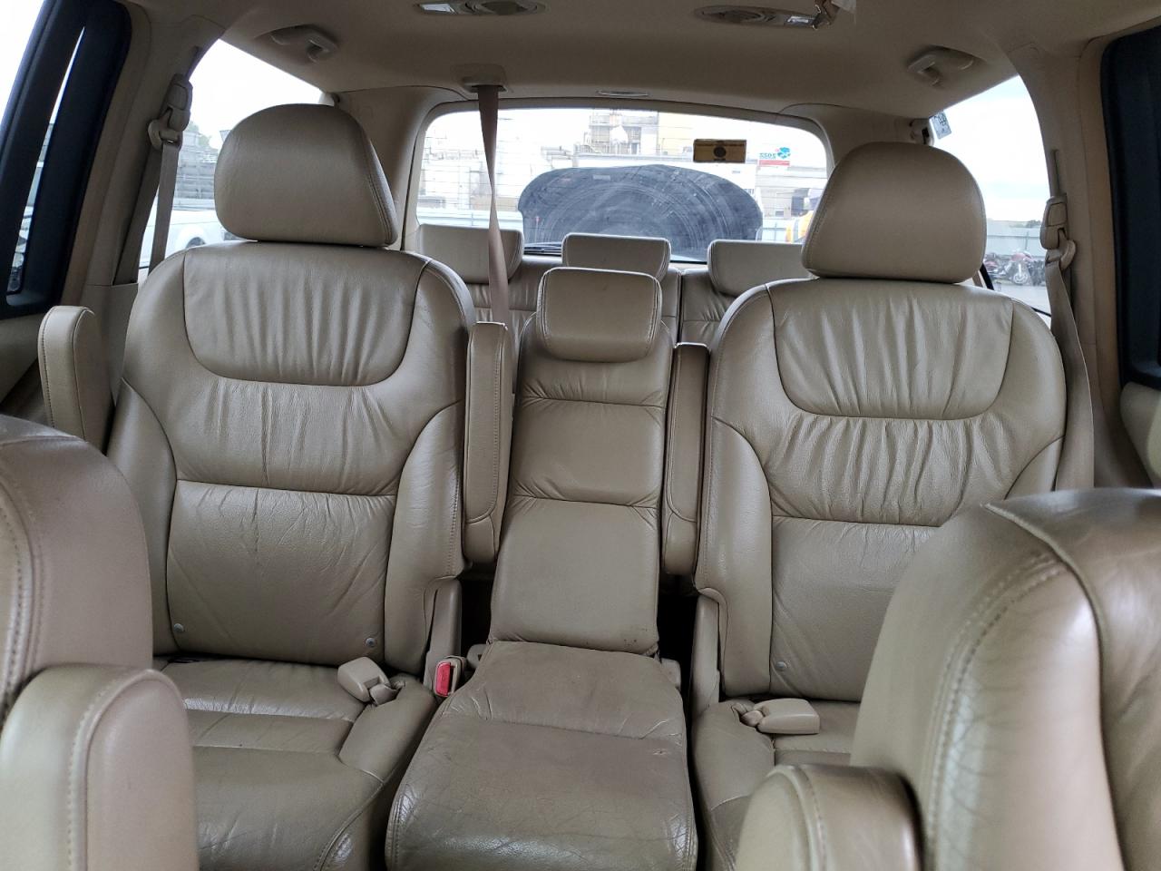 2005 Honda Odyssey - Image 10
