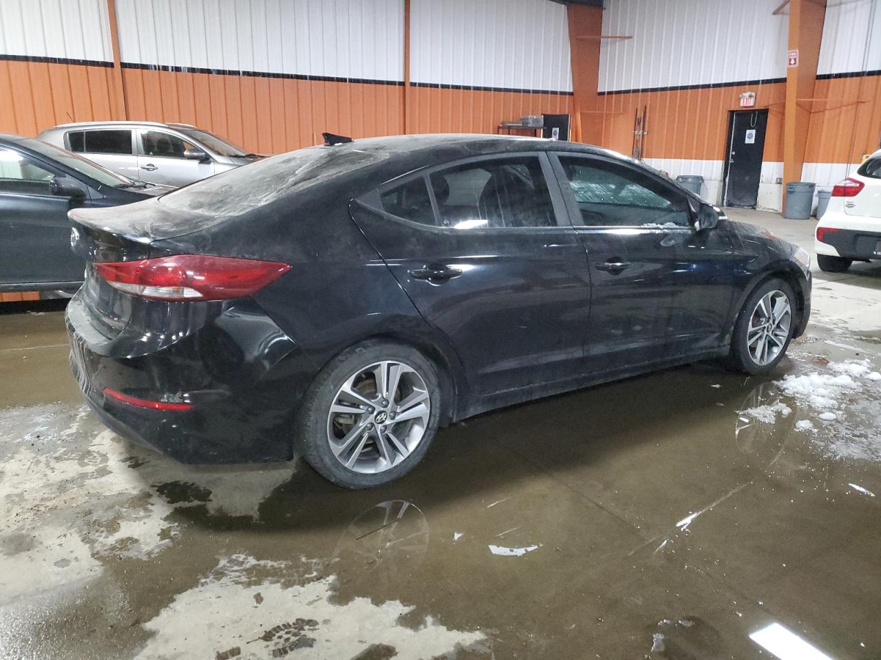 2017 Hyundai Elantra - Image 3