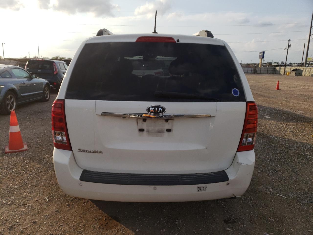 KNDMG4C79C6502438 2012 Kia Sedona Lx