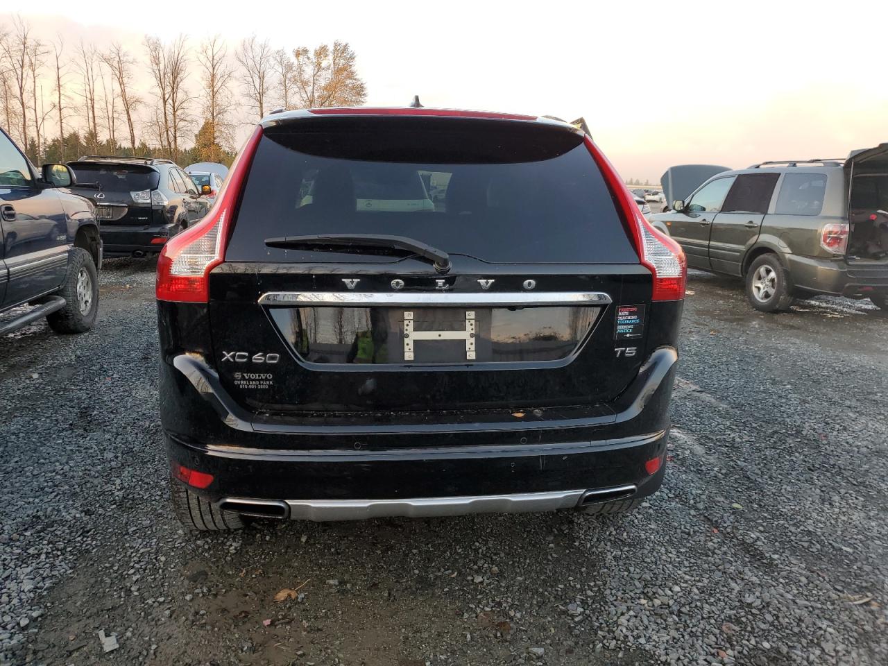 2015 Volvo Xc60 T5 Platinum VIN: YV440MDM2F2658984 Lot: 79110204