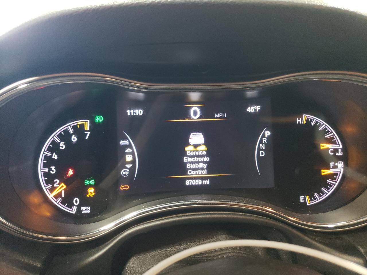 2018 Jeep Grand Cherokee - Image 9