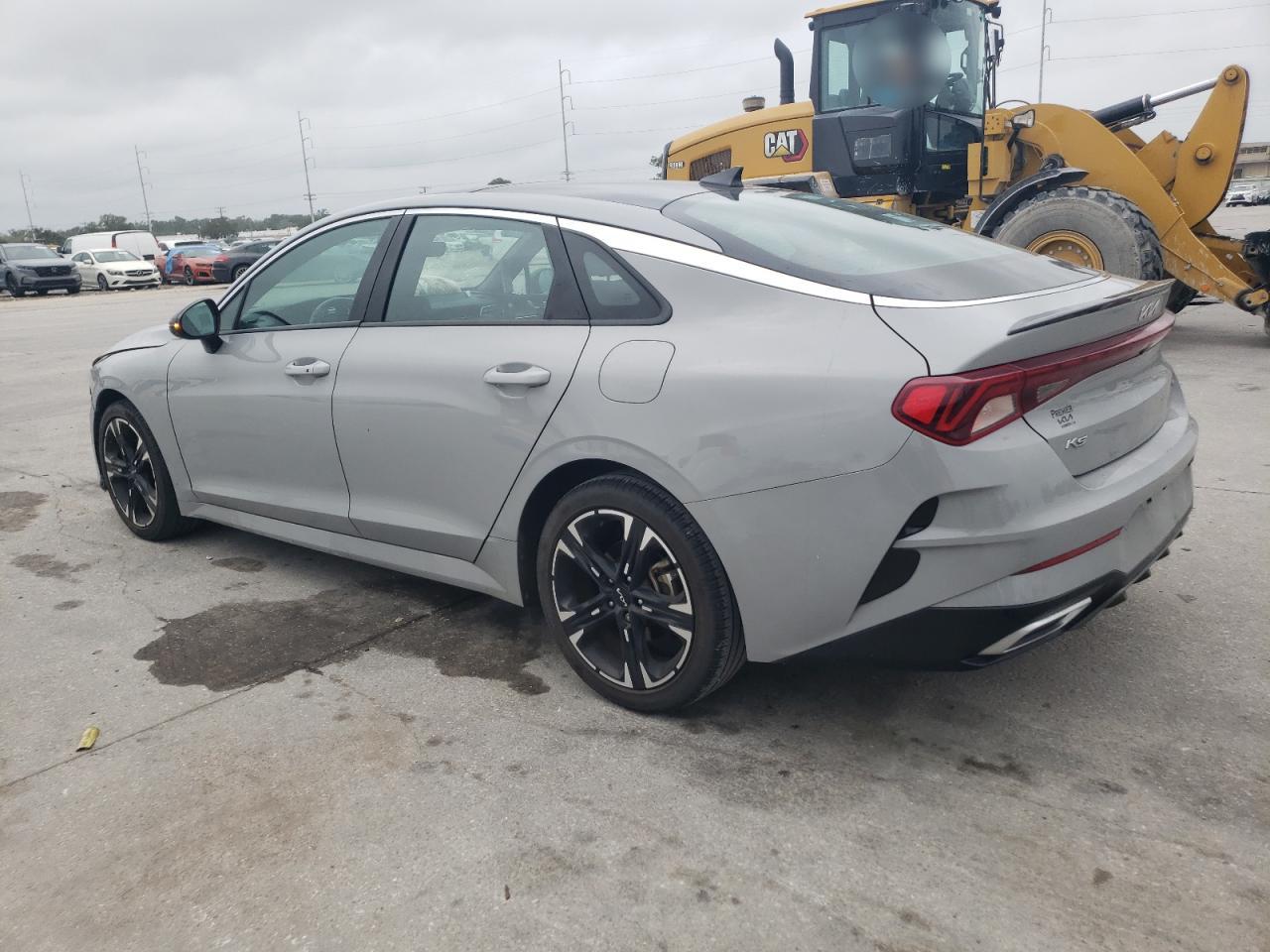 2022 Kia K5 - Image 2