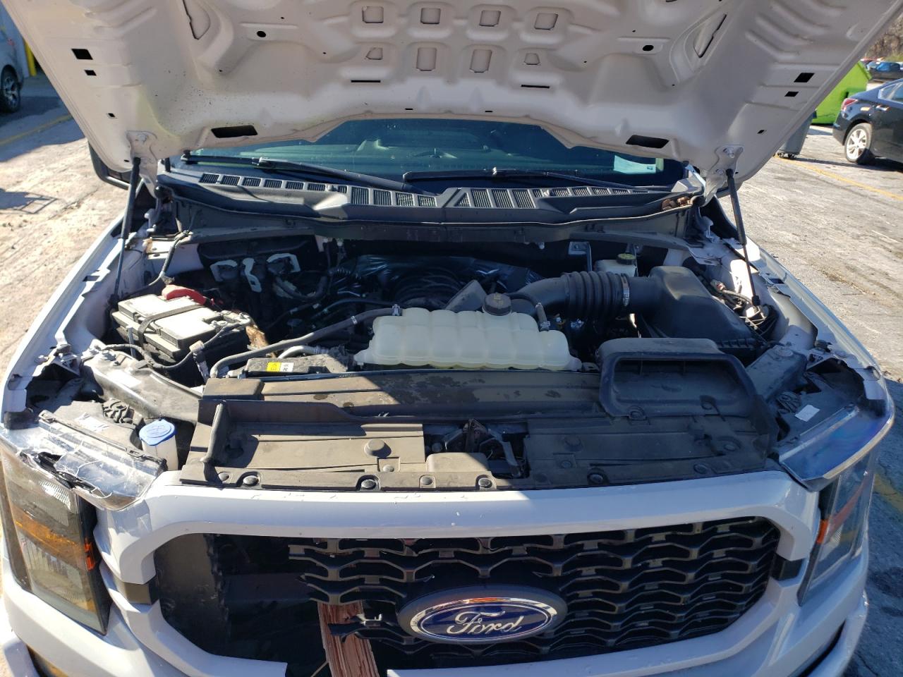 2023 Ford F-150 - Image 11