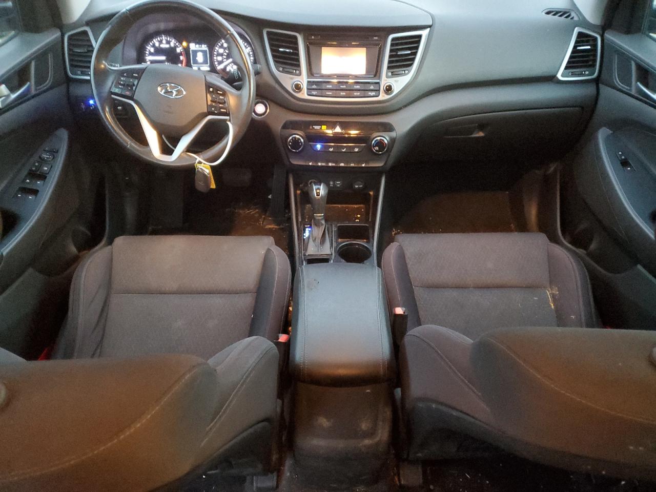 2016 Hyundai Tucson - Image 8