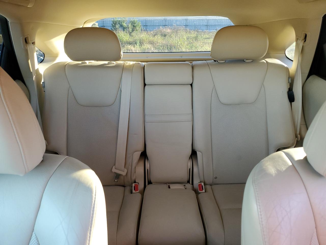 2011 Lexus RX - Image 10