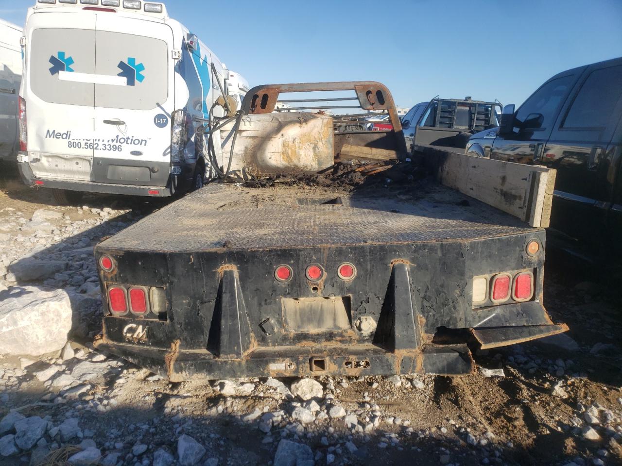 2017 Ford F550 - Image 6