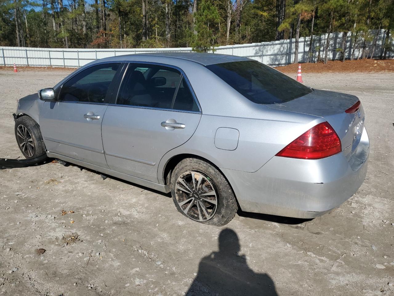 2007 Honda Accord - Image 2