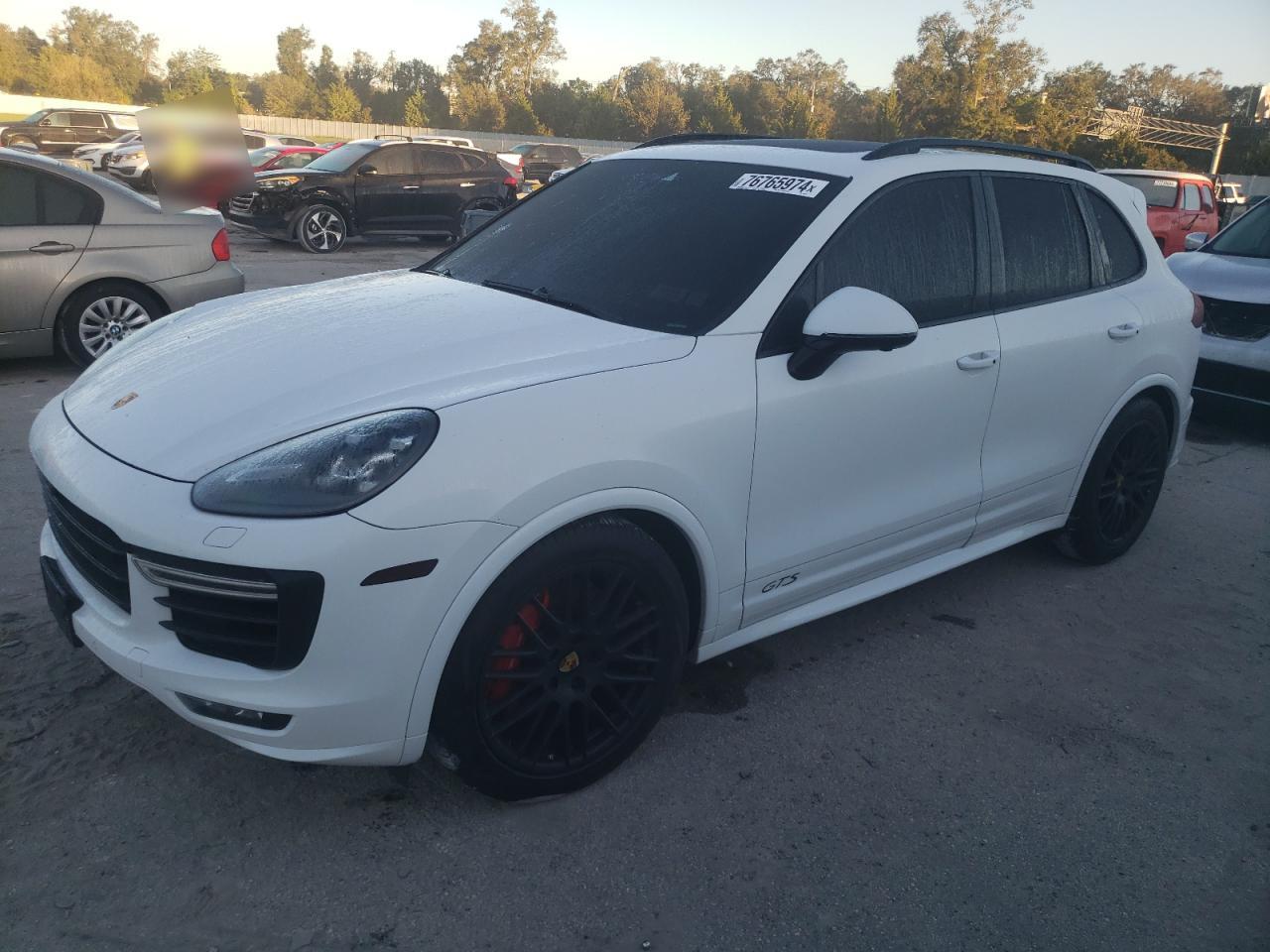 VIN WP1AD2A29HLA83277 2017 PORSCHE CAYENNE no.1