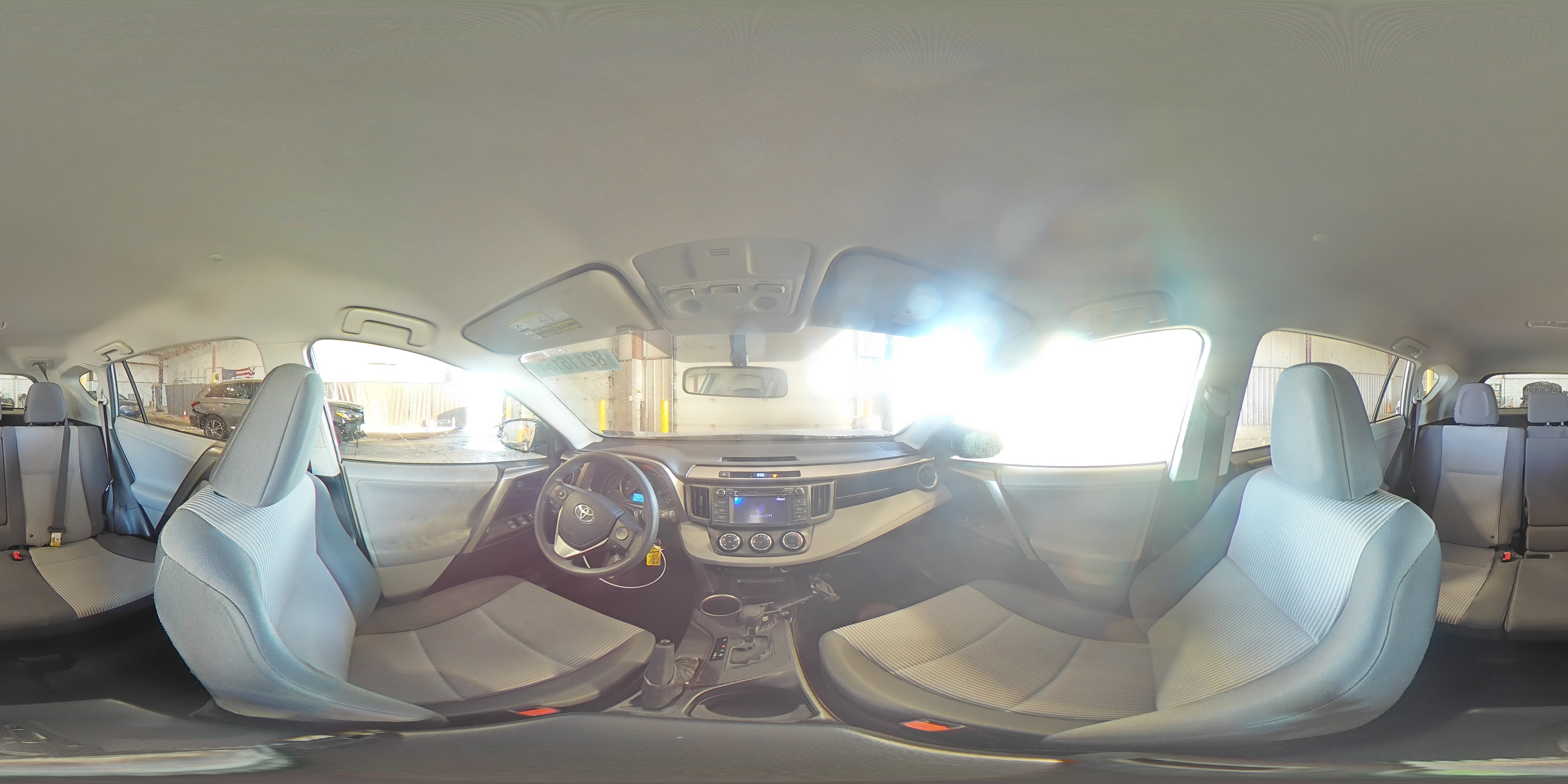 2013 Toyota RAV 4 - Image 15
