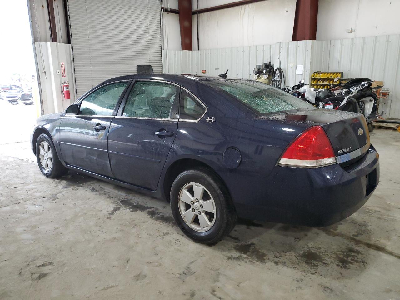 2007 Chevrolet Impala - Image 2
