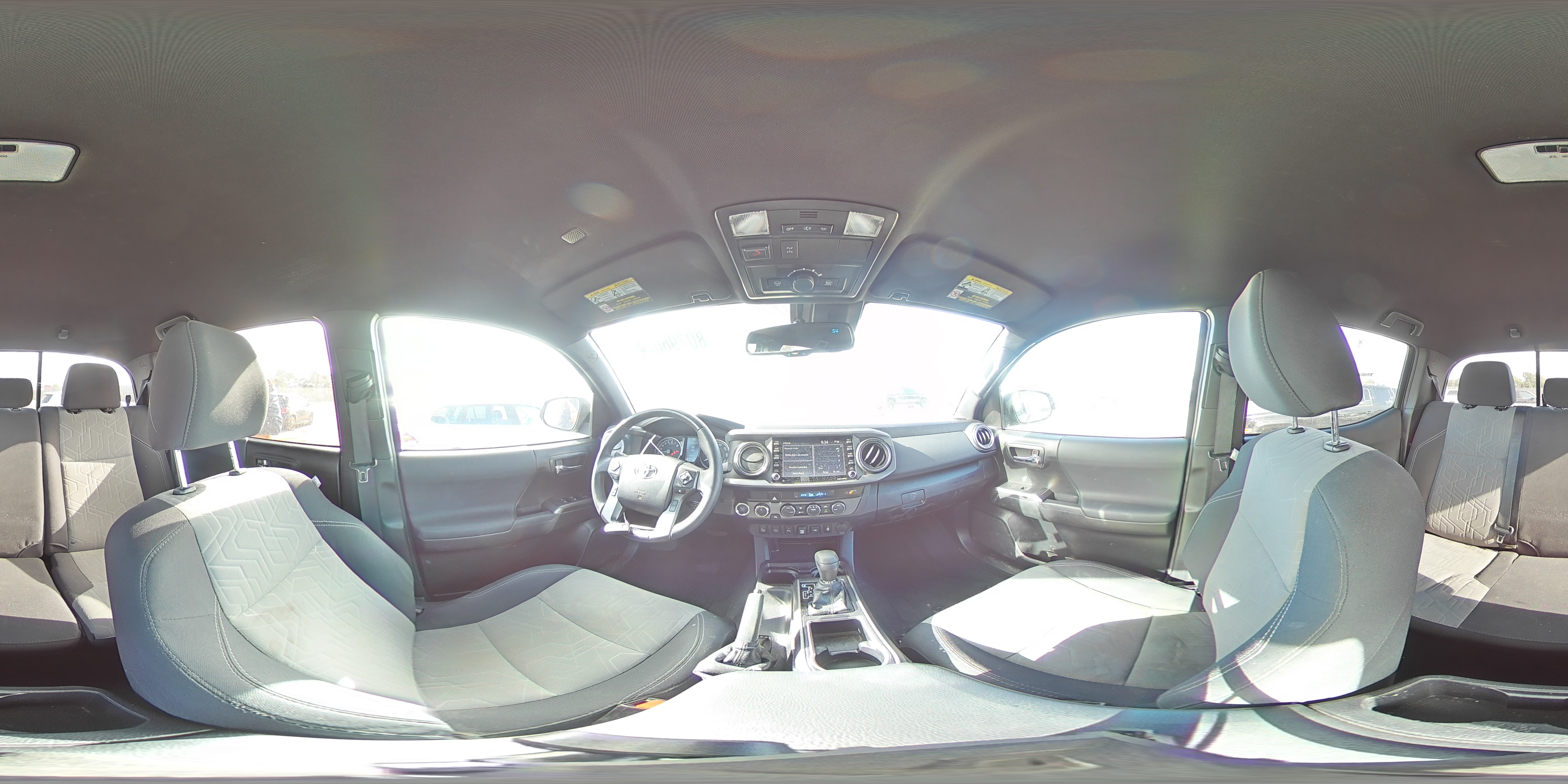 2021 Toyota Tacoma - Image 13