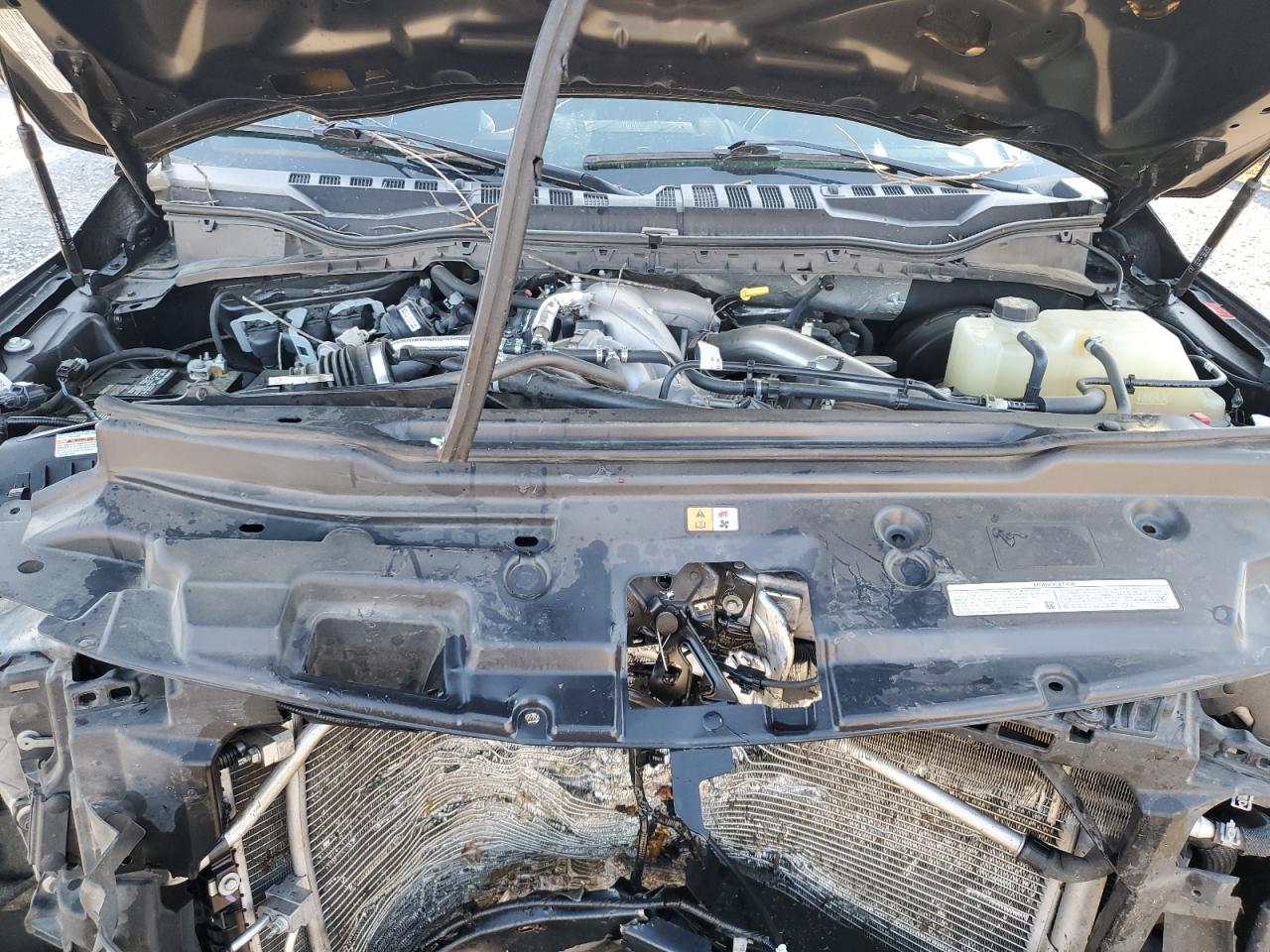 2022 Ford F350 - Image 12