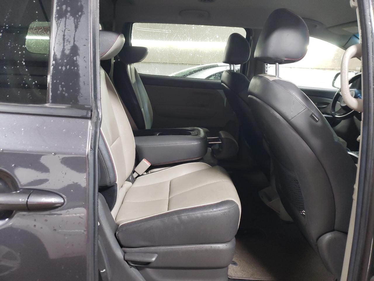 2016 Kia Sedona Lx VIN: KNDMB5C10G6216838 Lot: 82249854