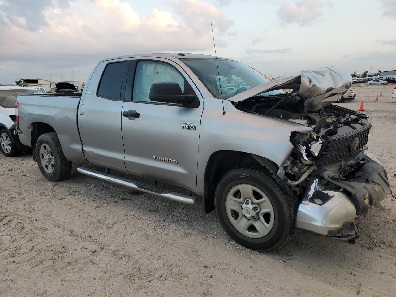 2019 Toyota Tundra - Image 4