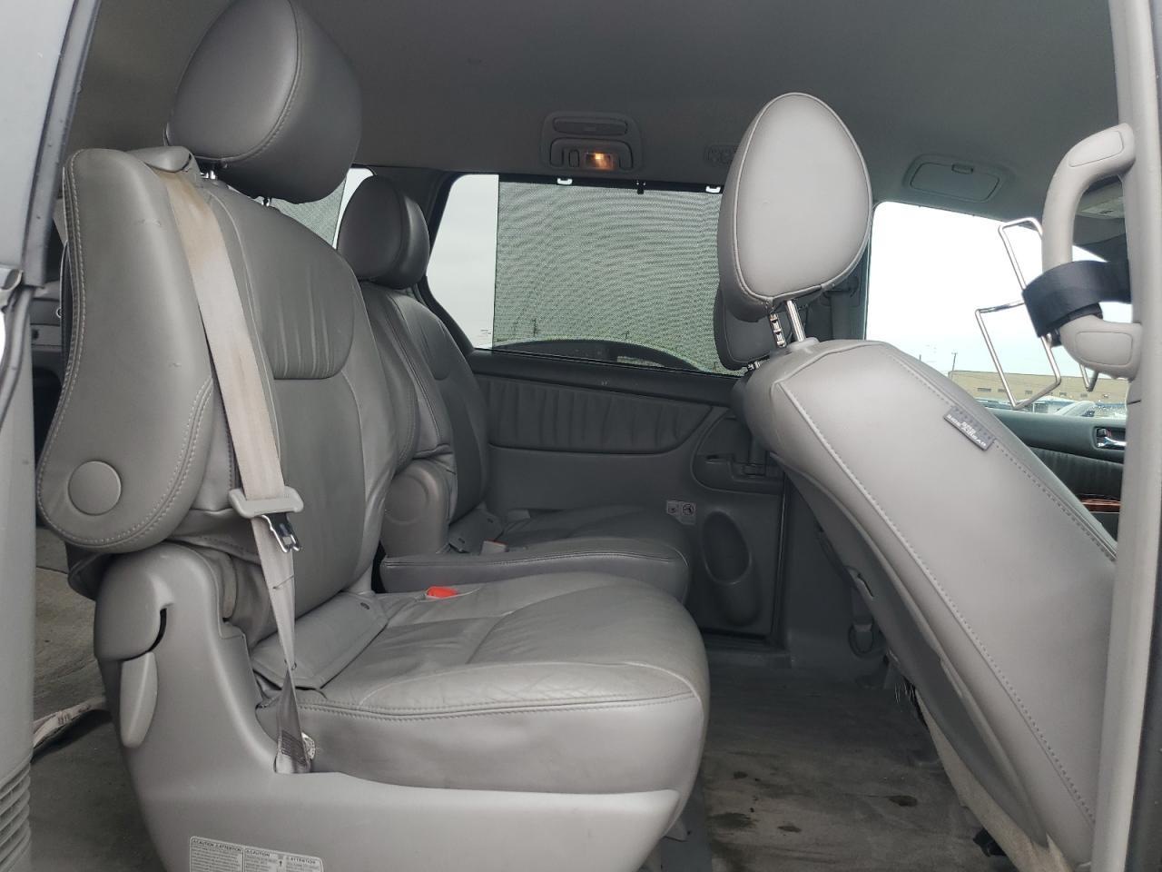 5TDZK22C39S247057 2009 Toyota Sienna Xle