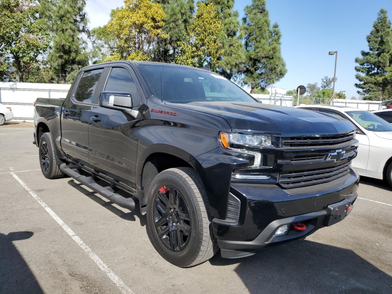 2022 Chevrolet Silverado - Image 4