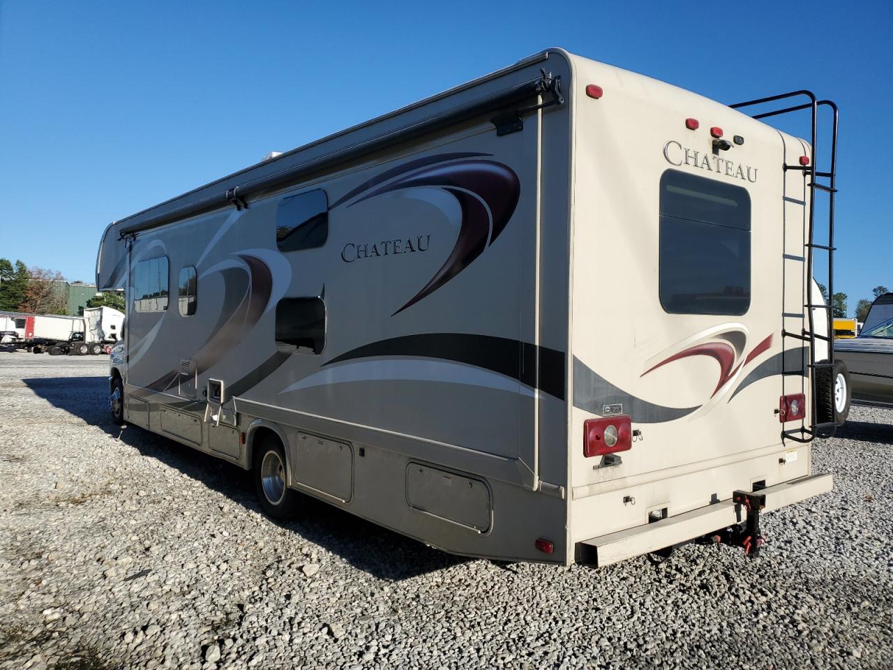2014 Ford Econoline - Image 3