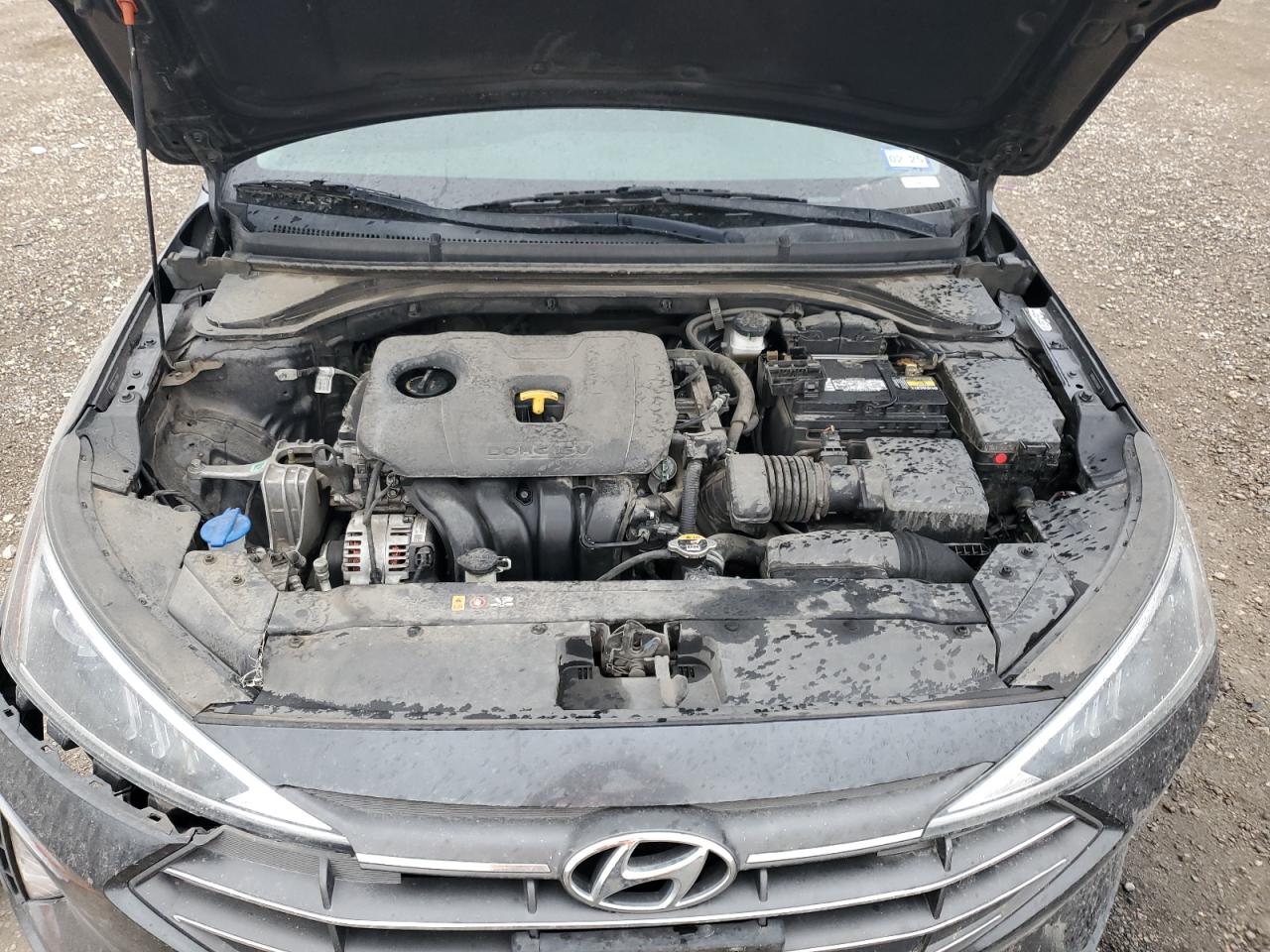 2020 Hyundai Elantra - Image 11